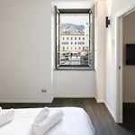 Palazzo La Cortesella - Modern Design & Location Como