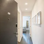 Palazzo La Cortesella - Modern Design & Location