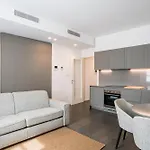 Palazzo La Cortesella - Modern Design & Location Como