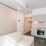 Palazzo La Cortesella - Modern Design & Location Apartamento Como