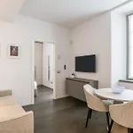 Palazzo La Cortesella - Modern Design & Location *