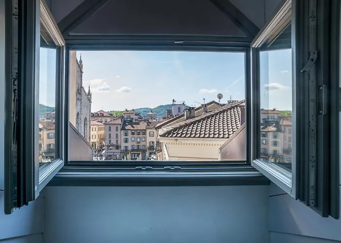 Apartament Palazzo La Cortesella - Modern Design & Location