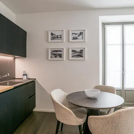 Apartment Palazzo La Cortesella - Modern Design & Location