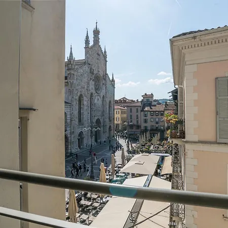 Palazzo La Cortesella - Modern Design & Location Apartment