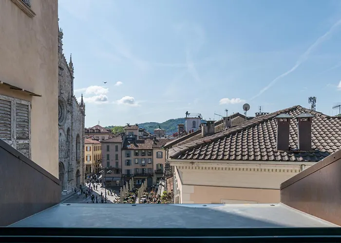 Palazzo La Cortesella - Modern Design & Location * Como