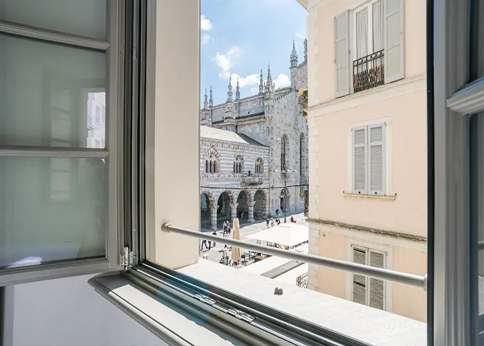 Palazzo La Cortesella - Modern Design & Location *