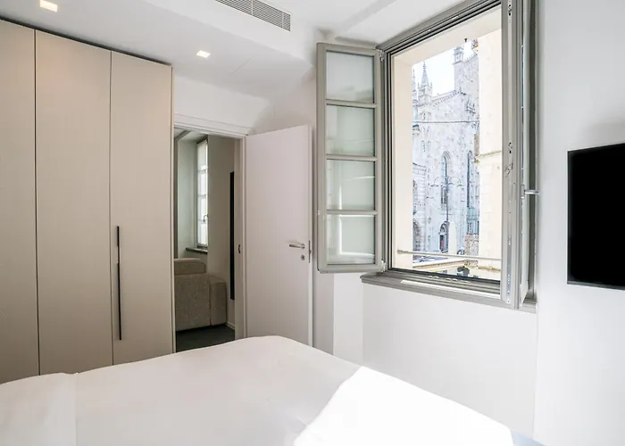 Palazzo La Cortesella - Modern Design & Location