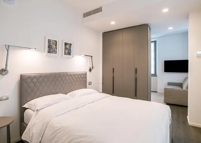 Palazzo La Cortesella - Modern Design & Location Daire *