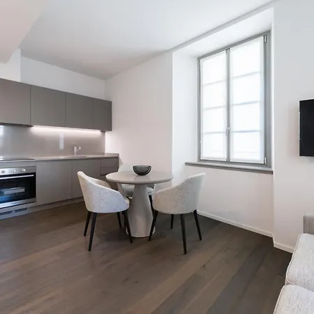 Palazzo La Cortesella - Modern Design & Location *