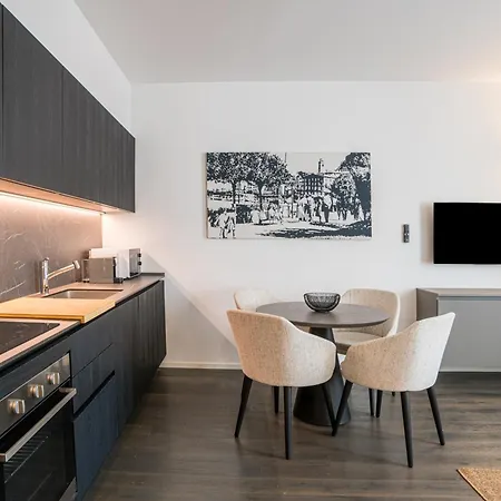 Palazzo La Cortesella - Modern Design & Location Como