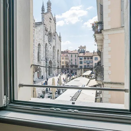 Palazzo La Cortesella - Modern Design & Location Apartment