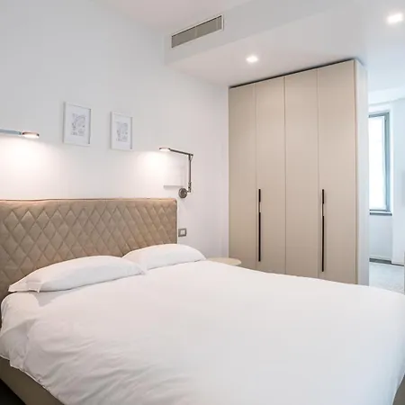 Palazzo La Cortesella - Modern Design & Location *