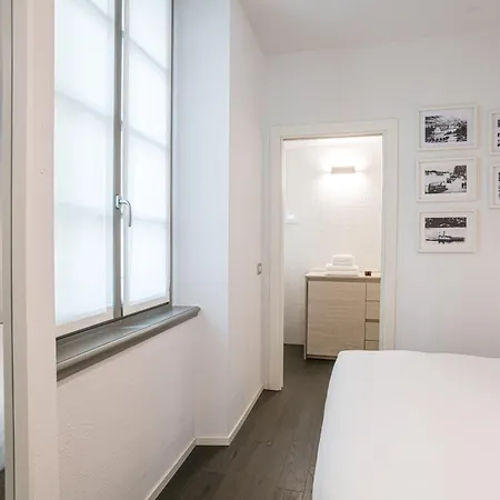 아파트 Palazzo La Cortesella - Modern Design & Location 코모