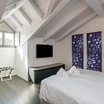 شقة Palazzo La Cortesella - Modern Design & Location كومو