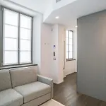 Palazzo La Cortesella - Modern Design & Location *