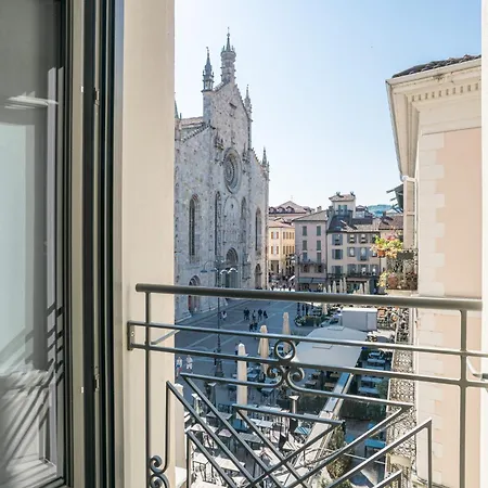 Appartamento Palazzo La Cortesella - Modern Design & Location Côme
